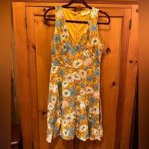 Sleeveless V neck Knee length Dress women’s Medium